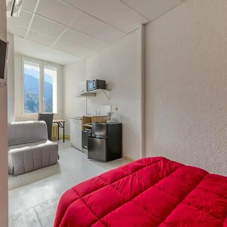 Logis Belledonne 2*
