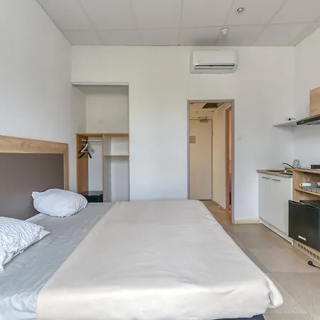 Logis Belledonne 2*