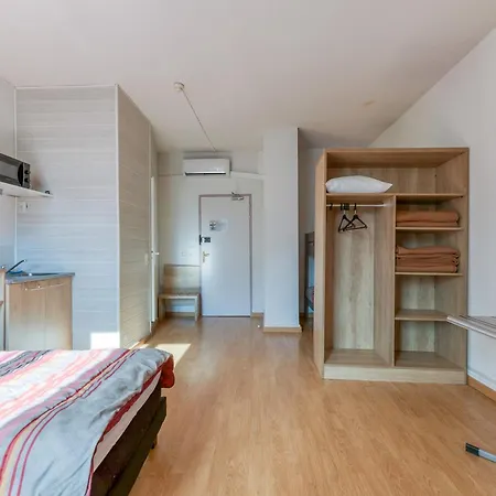 Logis Belledonne Aparthotel 2*