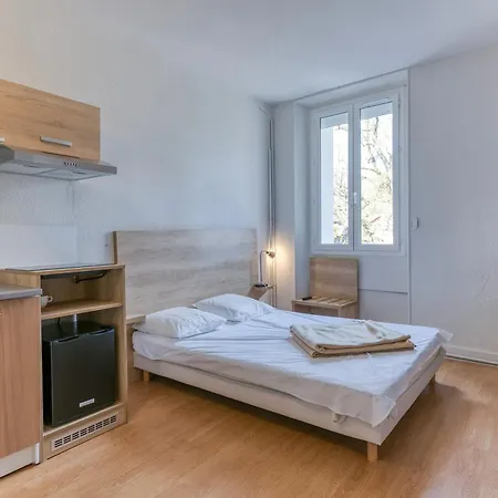 Logis Belledonne Aparthotel 2*