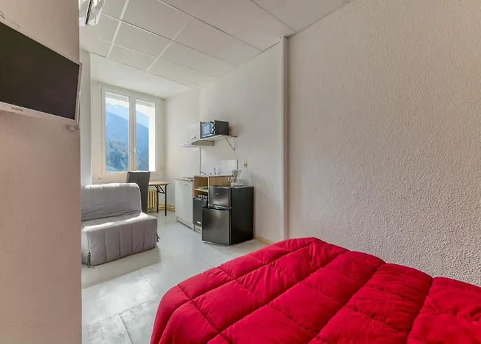 Logis Belledonne 2*