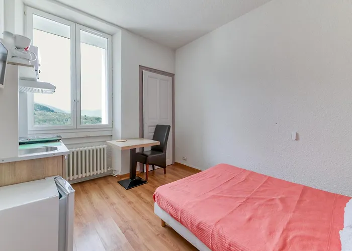Lejlighedshotel Logis Belledonne Arvillard
