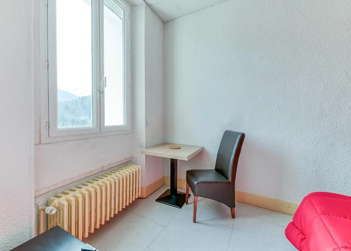 Logis Belledonne Lejlighedshotel 2*